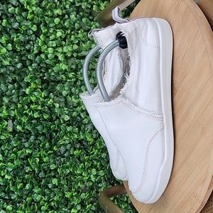 Vionic Womens Beach Malibu Slip-on Casual Canvas Sneakers Cream Canvas Size 7